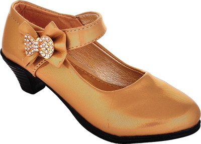 

Glinchy Comfortable Party Wear Synthetic Leather Bellies For Women(Gold