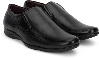 

Vulcan Knight Slip On For Men(Black