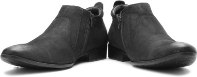 

Lee Cooper Men Genuine Leather Slip On Shoes For Men(Black)