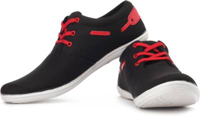 HM Sneakers