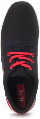 HM Sneakers
