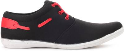 HM Sneakers