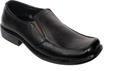 

Cyro Slip On For Men(Black