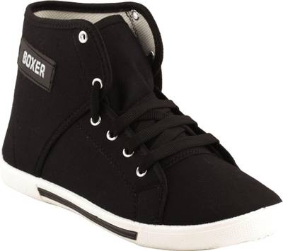 Momentum High Neck Casual Sneakers