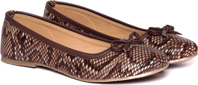 

Adorn Latest Fashion Bellies For Women(Brown
