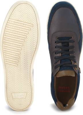 Levi's Tulare Toe Cap Men Sneakers