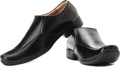 

Bata Sort Men Synthetic Leather Slip On Shoes For Men(Black)