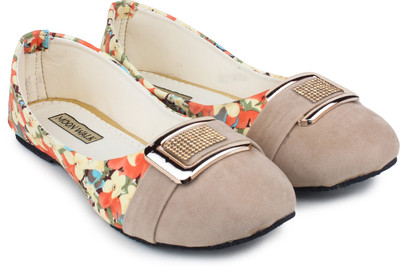 

Moonwalk Women Tan Bellies