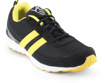 

VAO Walking Shoes For Men(Black, Yellow