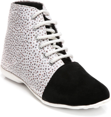 

Elan Girls, White
