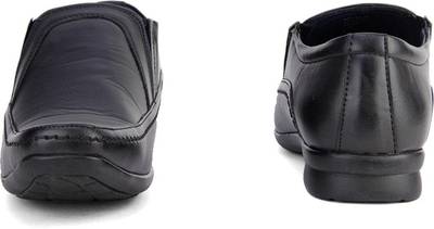 Bata Mc Lean Slip On shoes