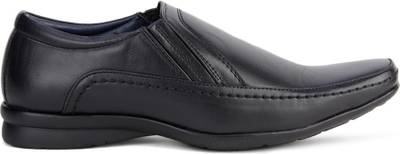 Bata Mc Lean Slip On shoes