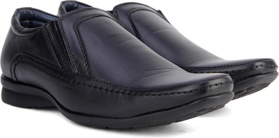 

Bata Mc Lean Slip On shoes For Men(Black