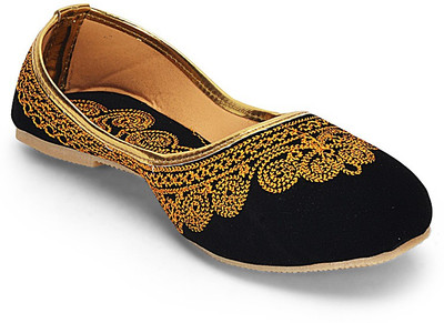 

Paduki Ethnic Jutis For Women(Black, Yellow