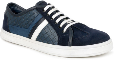 

Escaro Sneakers For Men(Blue