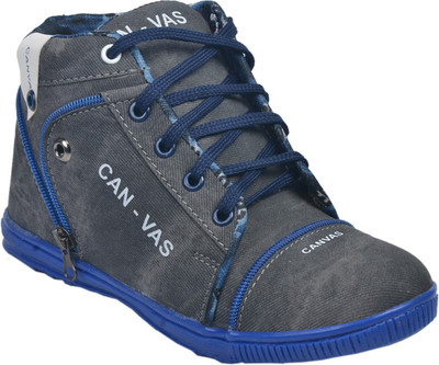 

Trilokani Boys, Grey