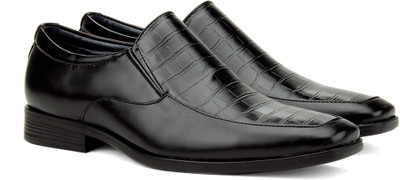

Bata ROCH SLIPON Lace Up shoes For Men(Black