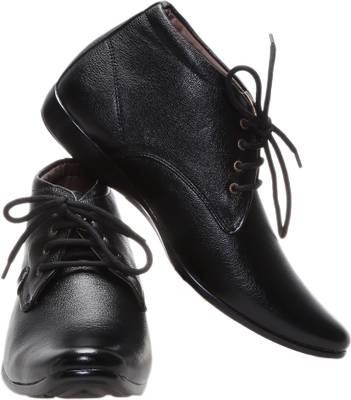 Zappy Lace Up