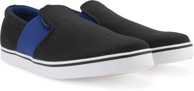 

United Colors of Benetton Men Loafers For Men(Black, Blue, 901