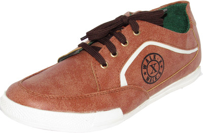

Scarpia Sneakers For Men(Orange, Rusty orange