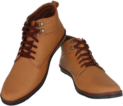 

Footrest Casuals For Men(Brown, Teek