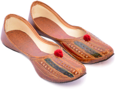 

Myra Leather Mojaris For Women(Brown)