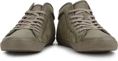 

United Colors of Benetton Sneakers For Men(Green, 902