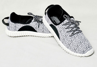 

spakly Casuals For Men(White