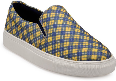 

Juan David Slip On Sneakers For Men(Blue, Yellow