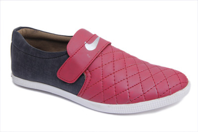 

KIK Casuals For Men(Red