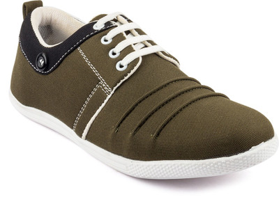 

DK Derby Kohinoor Stylish Olive Casuals For Men(Olive, White