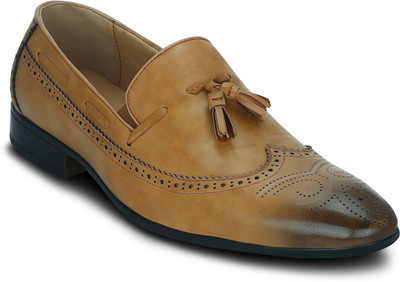 

Get Glamr Dempsey Slip On For Men(Tan