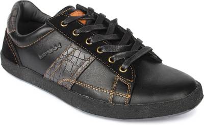 Spunk Sneakers