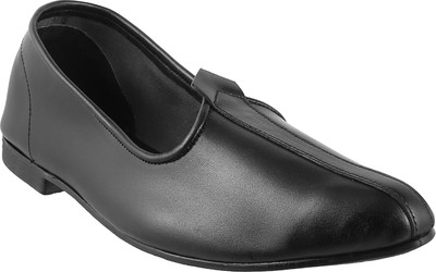 

Mochi Trendy Mojaris For Men(Black, 11;black