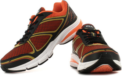 Fila Striking Running Shoes For Men(Black, Orange, Black;carrot;old gold