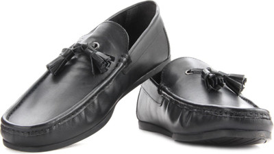 

United Colors of Benetton Loafers For Men(Black, 902
