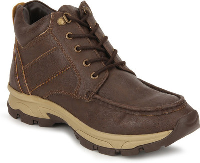 

Knotty Derby Michael Side Stitch Chukka Boots For Men(Brown