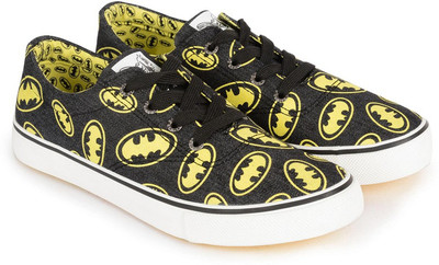 

Batman BATMAN CANVAS Canvas Sneakers For Men(Black