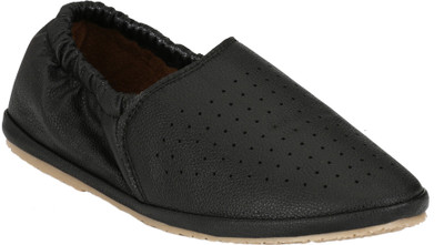 

Turismo Boys, Black