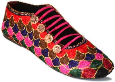 Myra Hand Embroidery Bellies