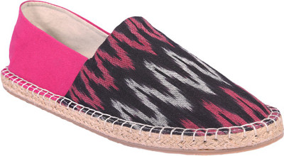 

Live Ur Style LUS-ESPA 60 Loafers For Men(Multicolor