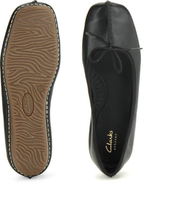 clarks freckle ice black