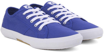 

United Colors of Benetton Men Sneakers For Men(Blue, White, 902