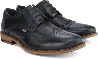 Arrow Lace up Shoes