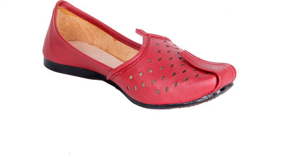 

Panahi Soft, Comfortable & Durable Punjabi Jutti with leather lining Ethnic Footwear Mojaris For Men(Red
