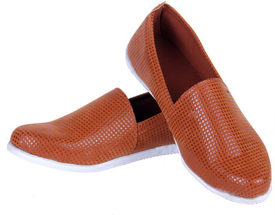 

Goyal Square Pattern Tan Loafers For Men(Tan)