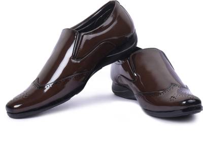 Baaj Slip On