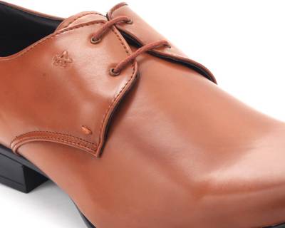 Arrow Lace up Shoes