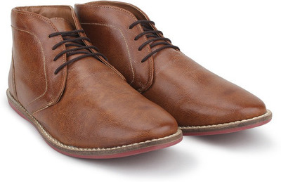 

Knotty Derby Thomas Chukka Casuals For Men(Tan, Camel