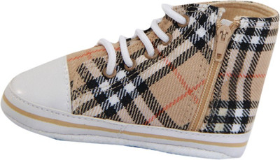 

Empreus Boys, Burberry print